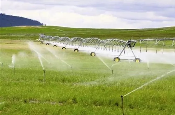 今年底我國將累計(jì)建成高效節(jié)水灌溉面積超過4億畝